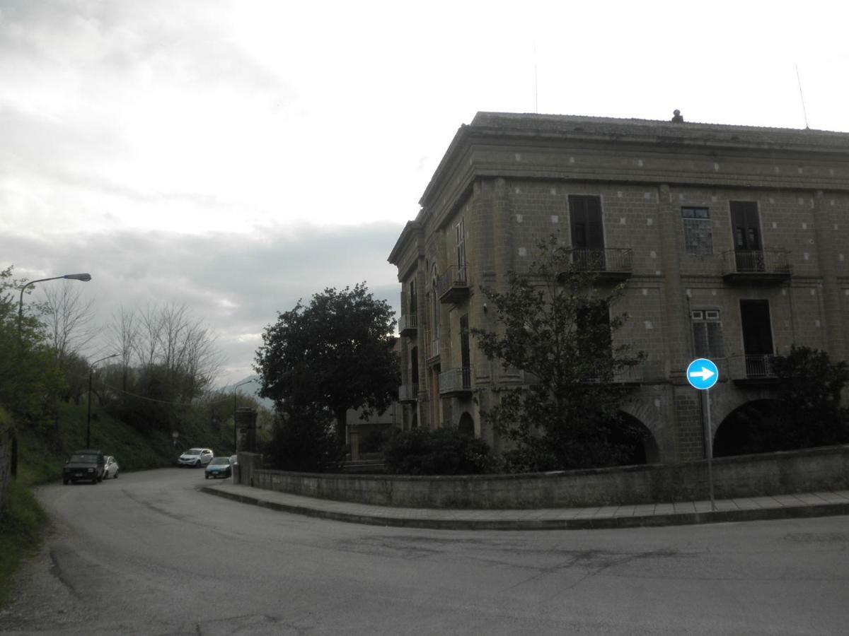 Casa De Falco Bed & Breakfast Fisciano Eksteriør bilde